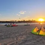 Apartamento Beira Mar Meireles A Um Passo Do Mar