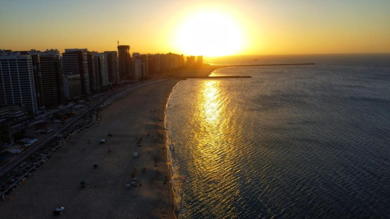 Apartamento Beira Mar Meireles A Um Passo Do Mar Fortaleza (Ceara)