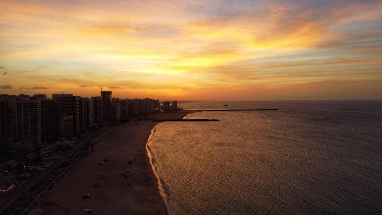 Beira Mar Meireles A Um Passo Do Mar *